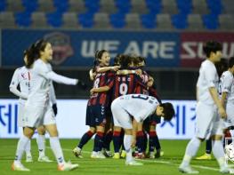 수원FC위민, 서울시청에 2-1 승... 최종전서 PO행 결정 기사 이미지